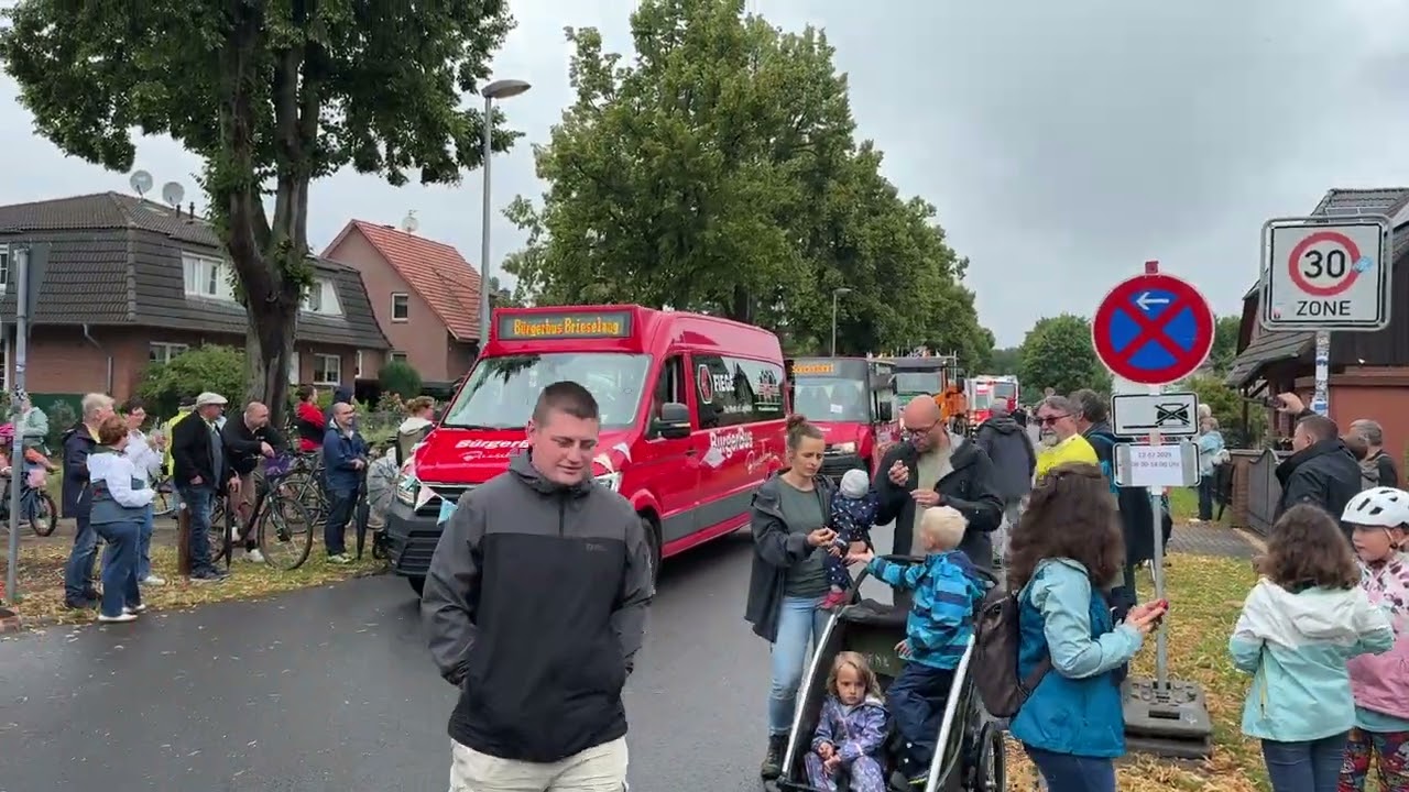 100 Jahre Brieselang: Der Festumzug rollt durch die Straßen!