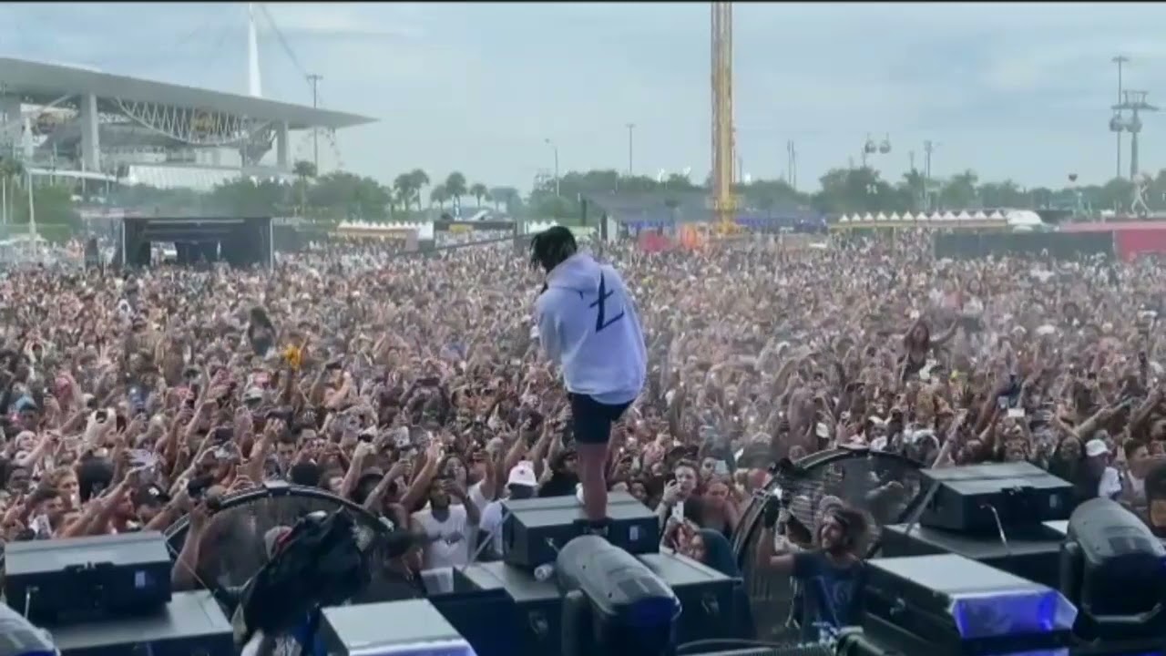 DDG and Blueface @ rolling loud - this sh*t feel different when you platinum