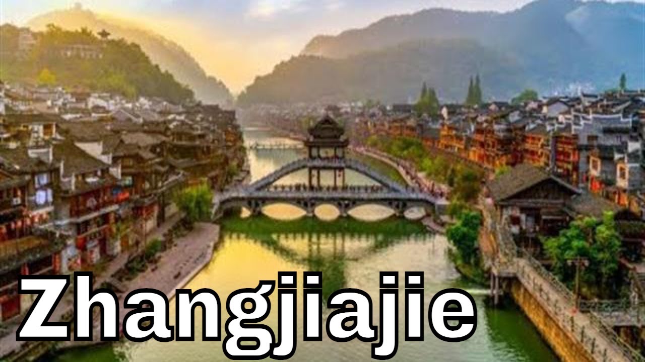 Zhangjiajie 4K Walking Tour | What&rsquo;s Life Like In China 2022?