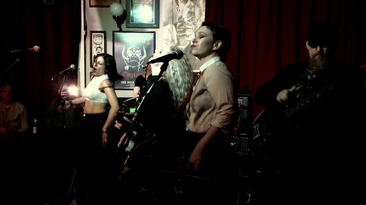 Erin Bennett - Live @ Duck & Drake, Leeds UK : 6-Apr-18