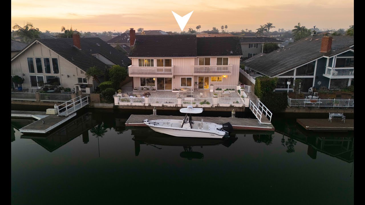Looking for a Huntington Harbour Waterfront Home? What Buyers Need to Know First