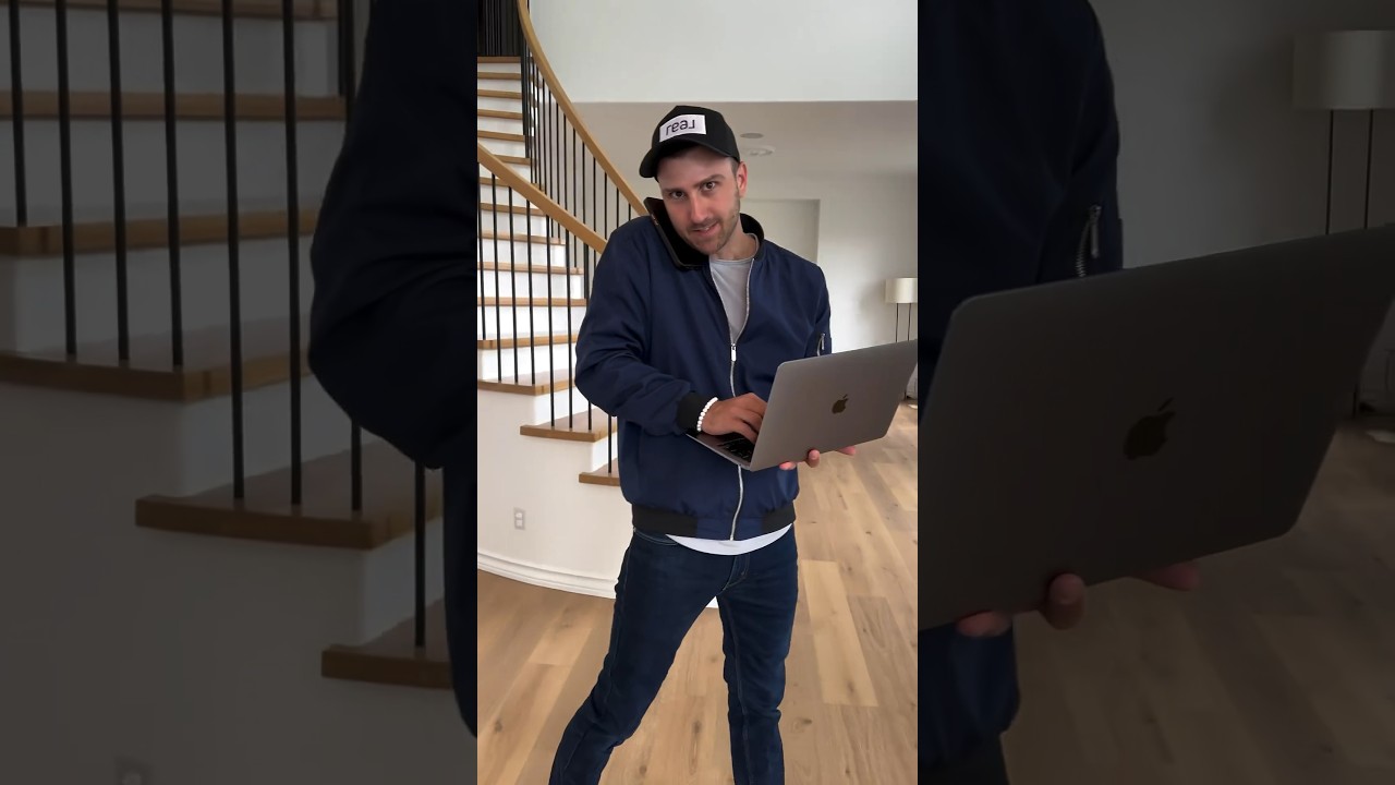 The life of a real estate agent… 🏡📱
