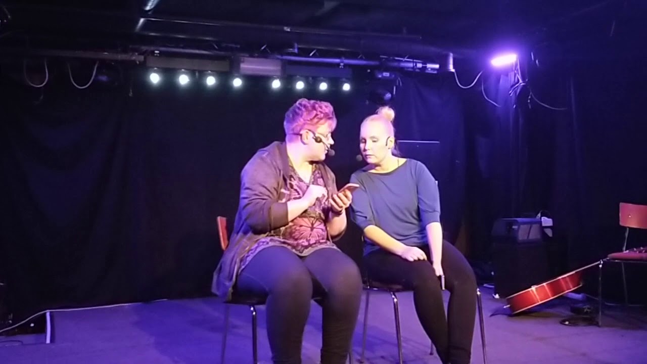 Improvisaatio : Somettajat Sanna & Tanja