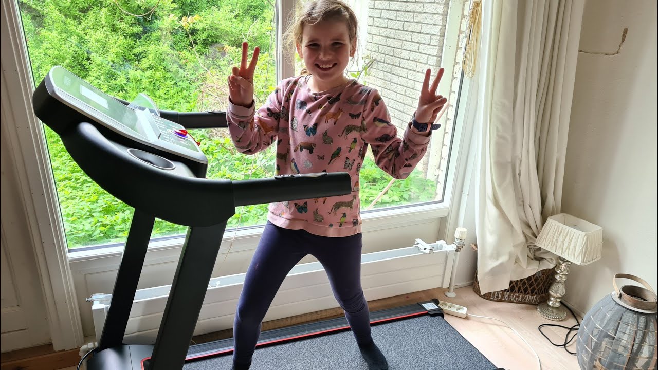 NYT LØBEBÅND😃HVEM LØBER HURTIGST 🤣👩‍🦯🏃‍♀️🏃