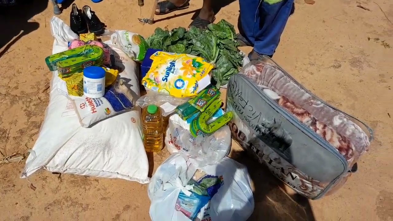 Obert Dube : Donations in Lupane Matshokotsha area