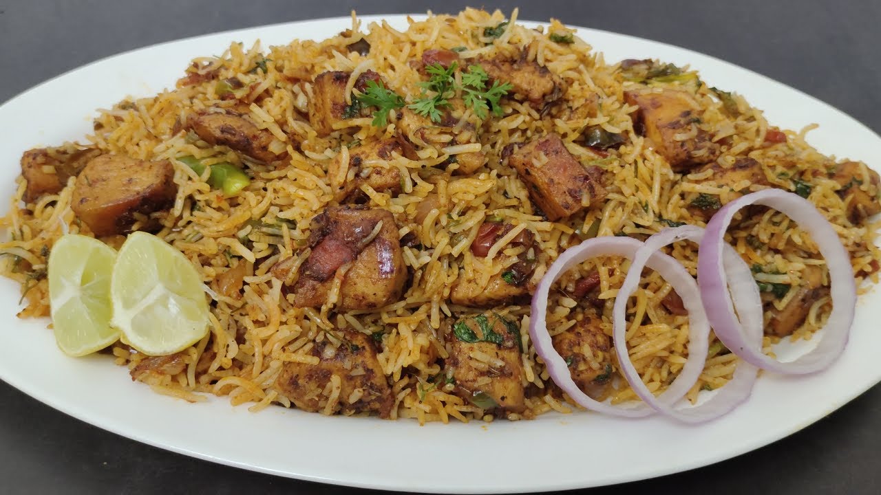 Chicken Tava Pulao | Perfect Street/ Restaurant Style Pulao Recipe | चटपटा टेस्टी  चिकन तवा पुलाव