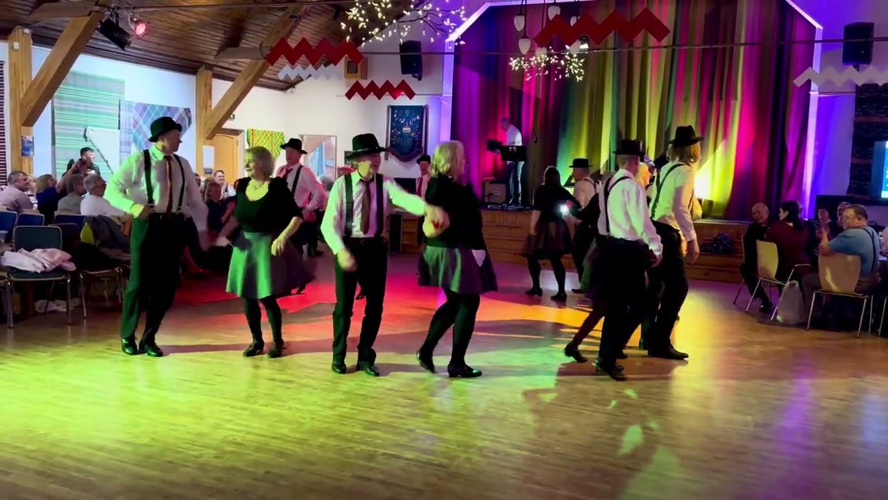 “Vectētiņš un vecmāmiņa”