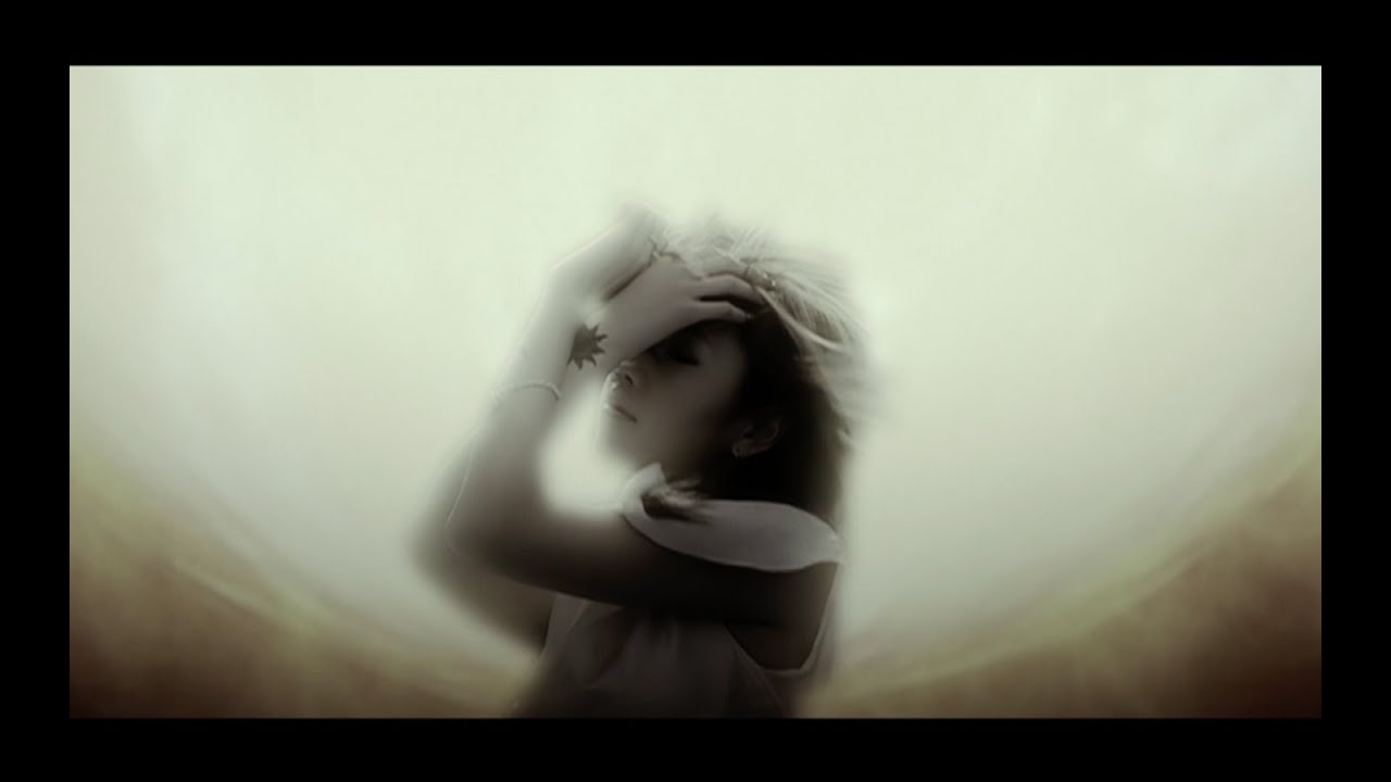 shela / 月と太陽 -Music Video-