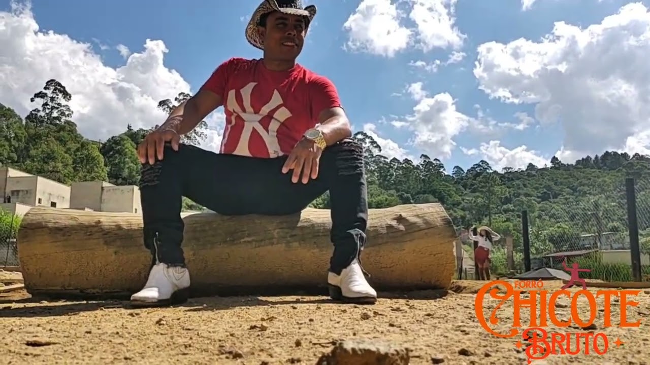 QUEM AMA PERDOA - FORRÓ CHICOTE BRUTO