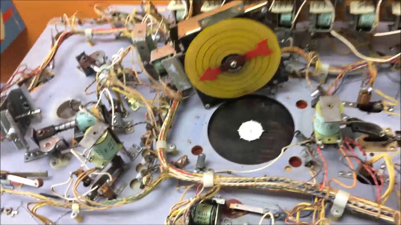 Repairing a 1971 Williams Stardust Electromechanical Pinball Machine