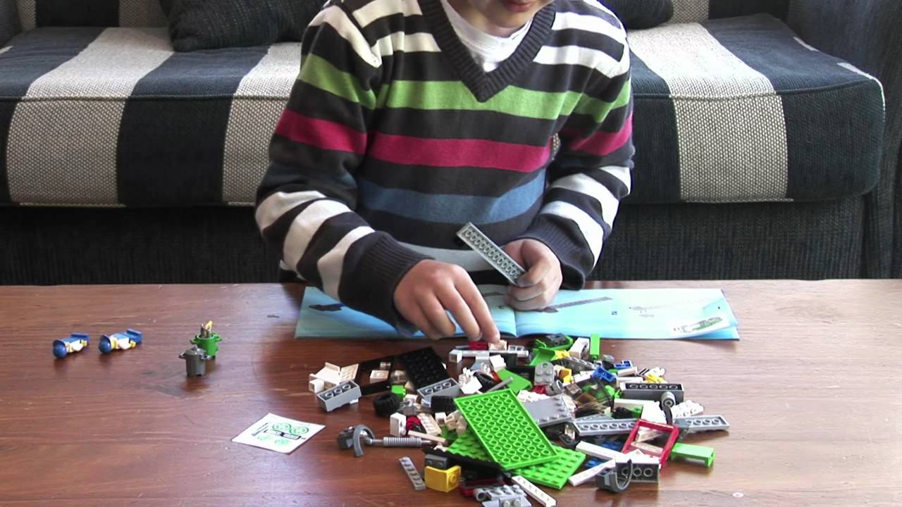 Lego City 4432 Rubbish Truck With Ashton Clues