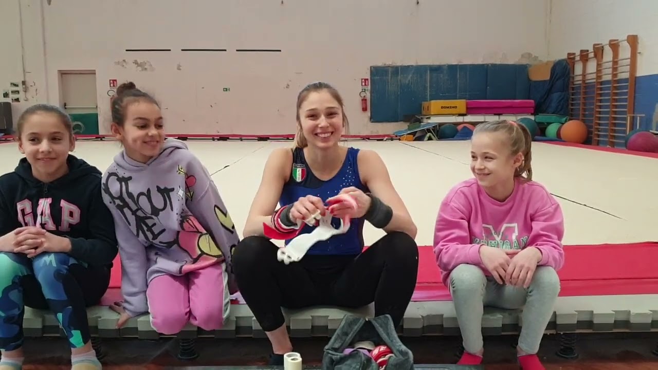 COME SI METTONO I PARACALLI? ginnastica artistica CSB