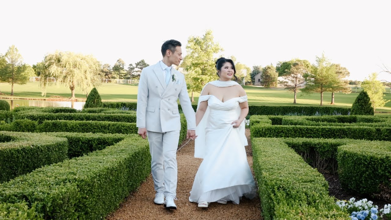 Joshua & Cassandra&rsquo;s Timeless Wedding at The Bower | Edmond, OK