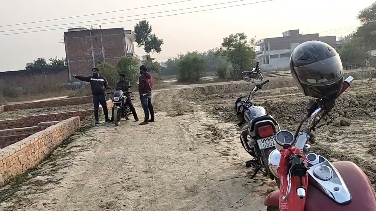 Sarnath stetion  sakti colony ke pass me plot sale mast location 9792715500