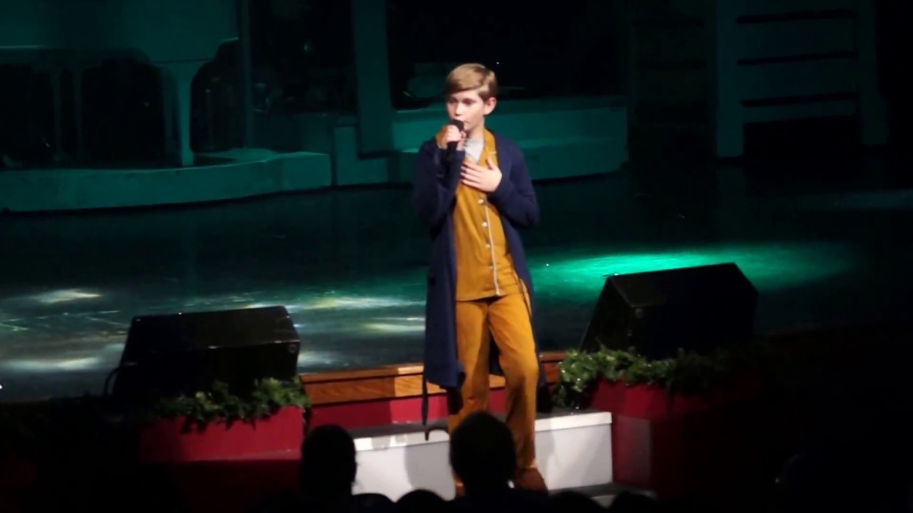 Shelton Tison - When Christmas Comes To Town  ( The Polar Express )