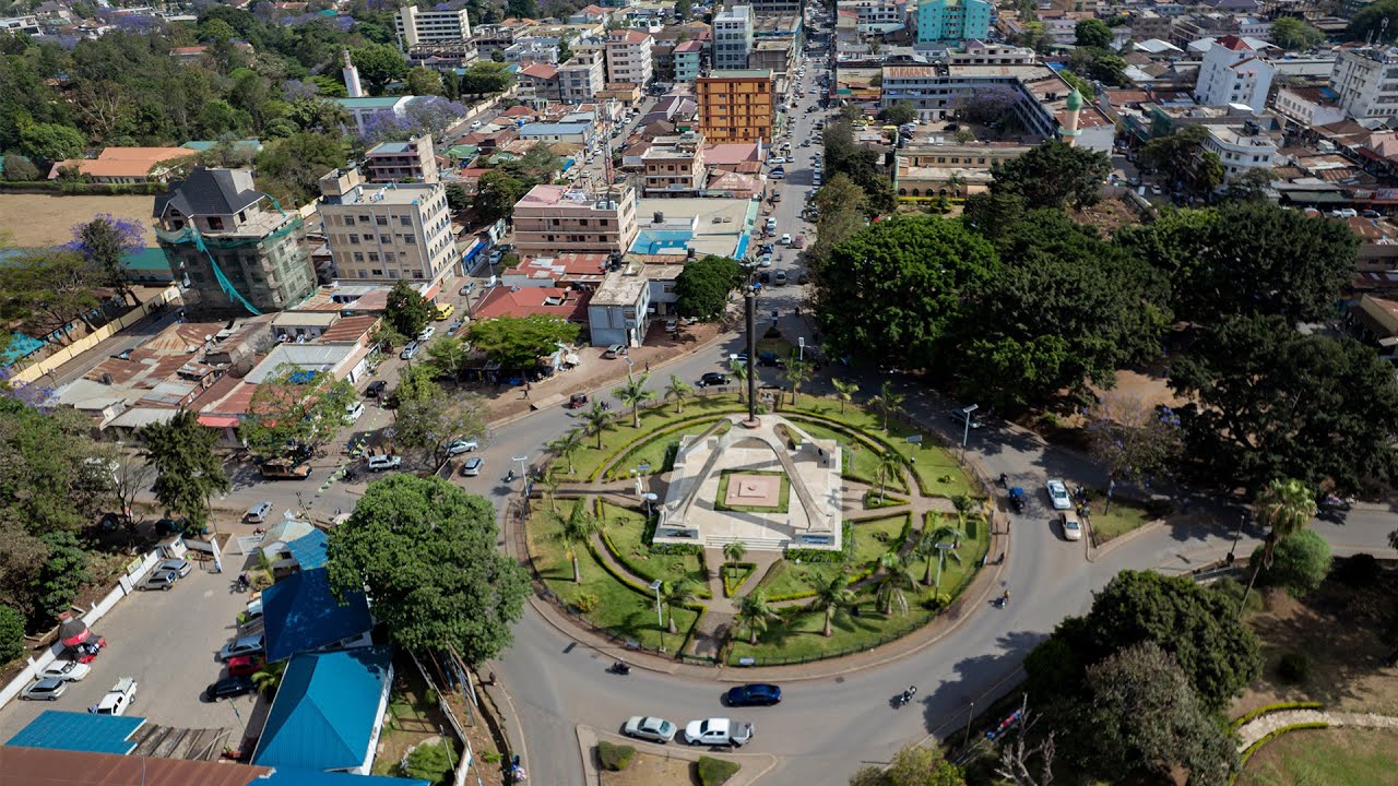 MATOKEO CHANYA YA UBORESHAJI WA BARABARA KATIKA MKOA WA ARUSHA KWA UTALII, USALAMA NA UCHUMI