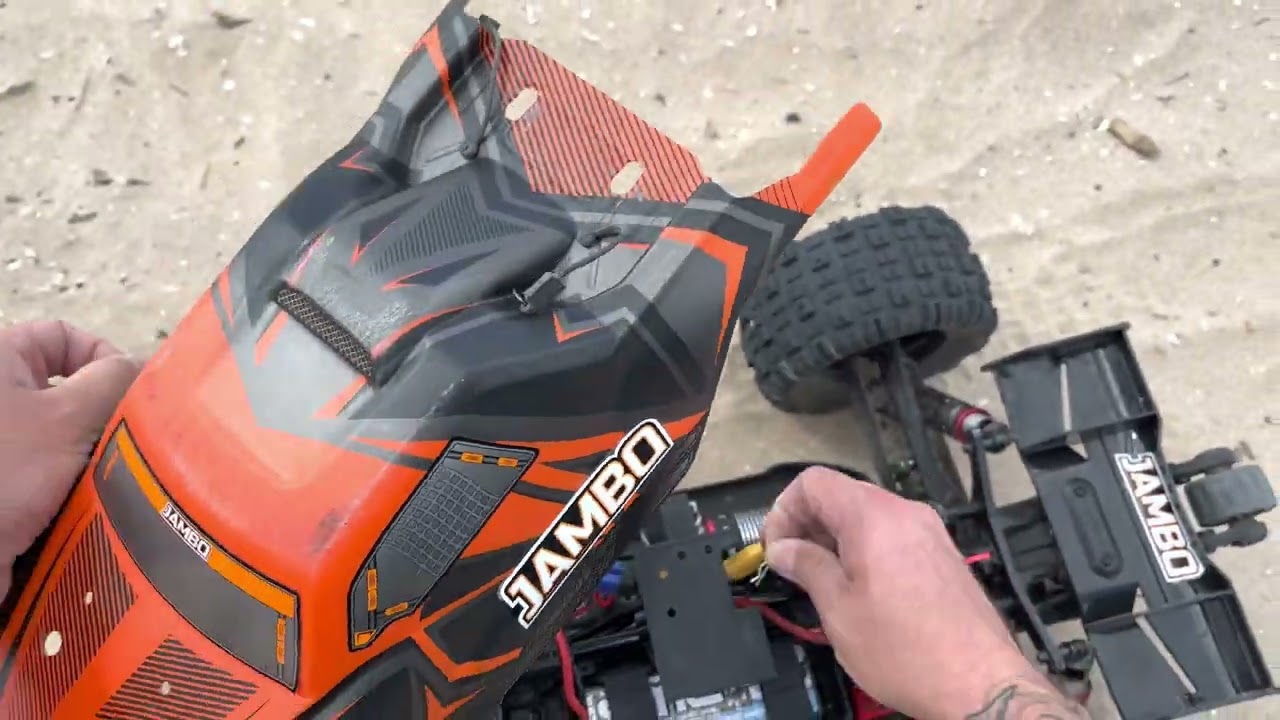 Arrma Outcast EXB vs Team Corally Jambo‼️