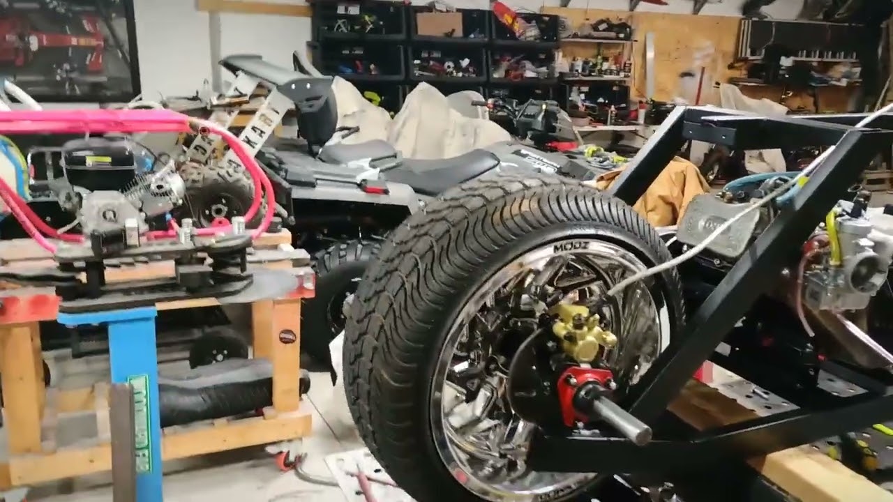Сборка мини-байка объемом 420 куб. см (NORTH MINIBIKES)