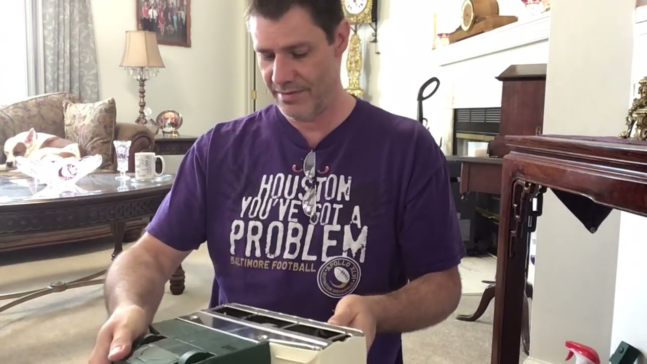 VK 121 Vorwerk upright vacuum with ET340 powerhead.