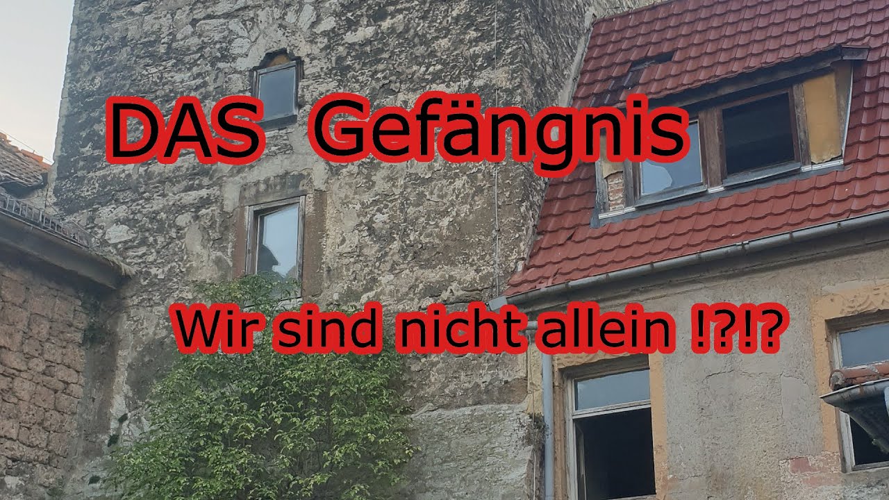 LOST PLACE - VERLASSENES GEFÄNGNIS von 1555 komplett EINGERICHTET I WOHNT HIER ETWA JEMAND???