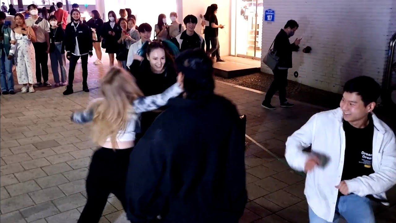 FRIDAY. BLACK MIST, ALINA & HOON. PRESENTING UNIQUE EXHILARATING PERFORMANCE. HONGDAE STREET.
