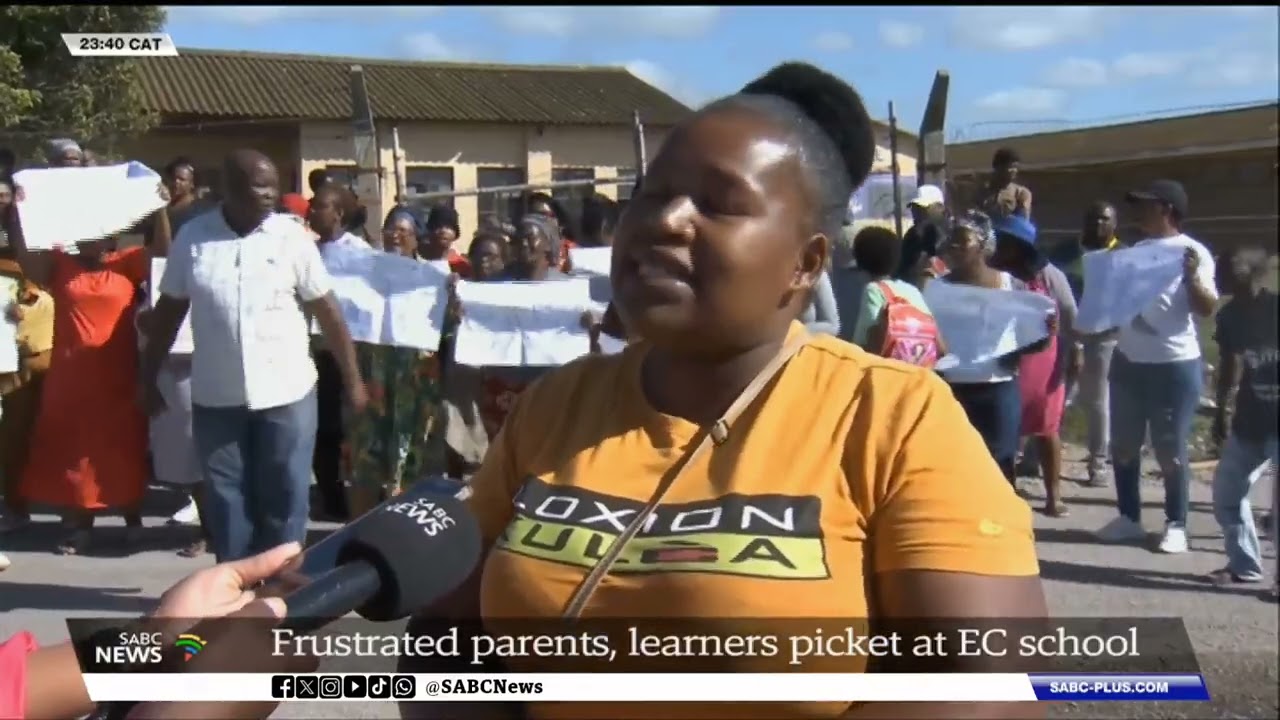 Learning & teaching comes to a standstill at E Cape school