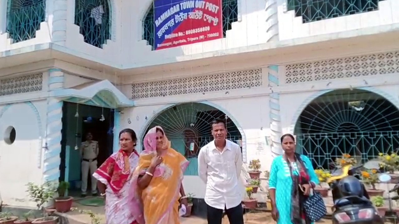 Land Mafia no Romnani Sanmung Tisawi Ramnagar Out Post oh Kuthumlaikha Amchaini Lukurok