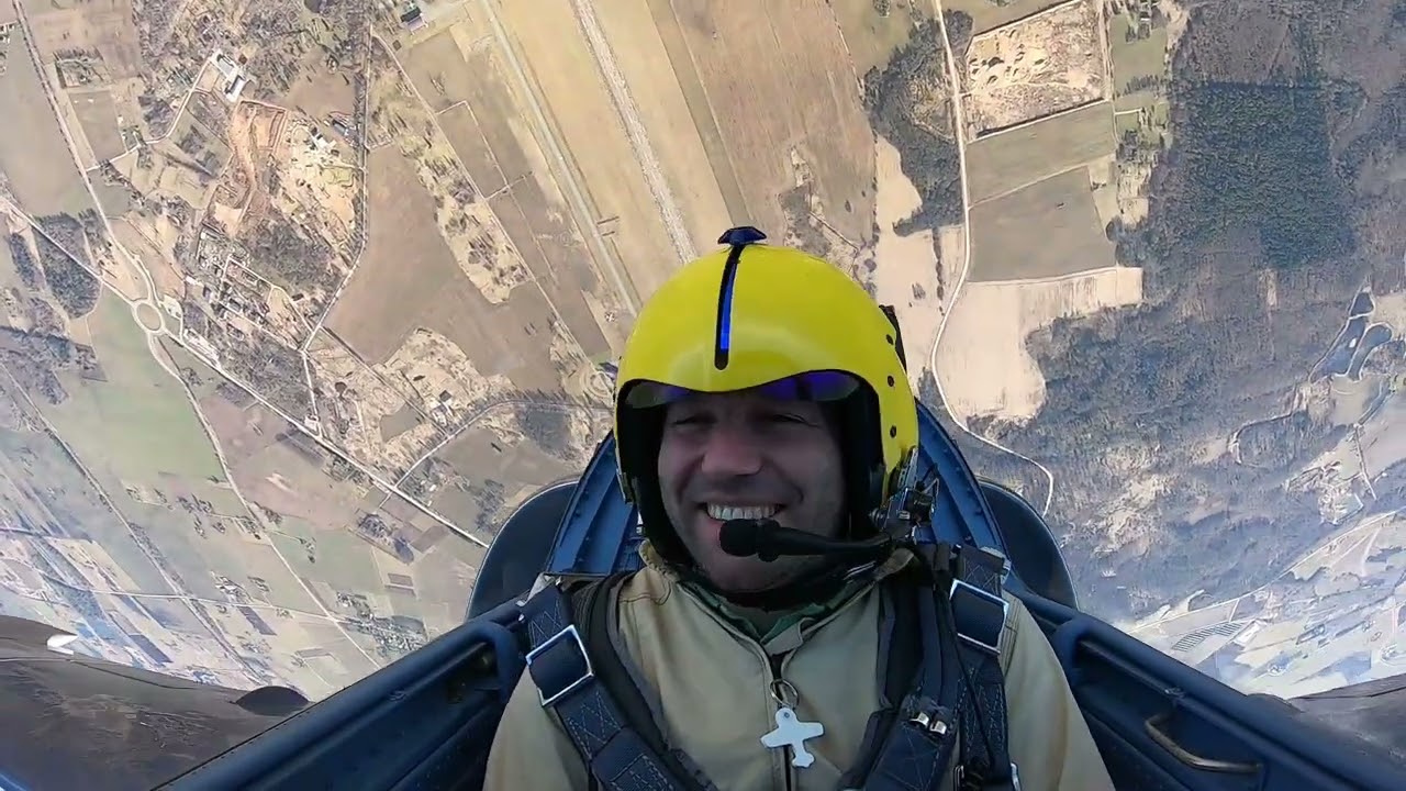 Flight with Baltic Bees