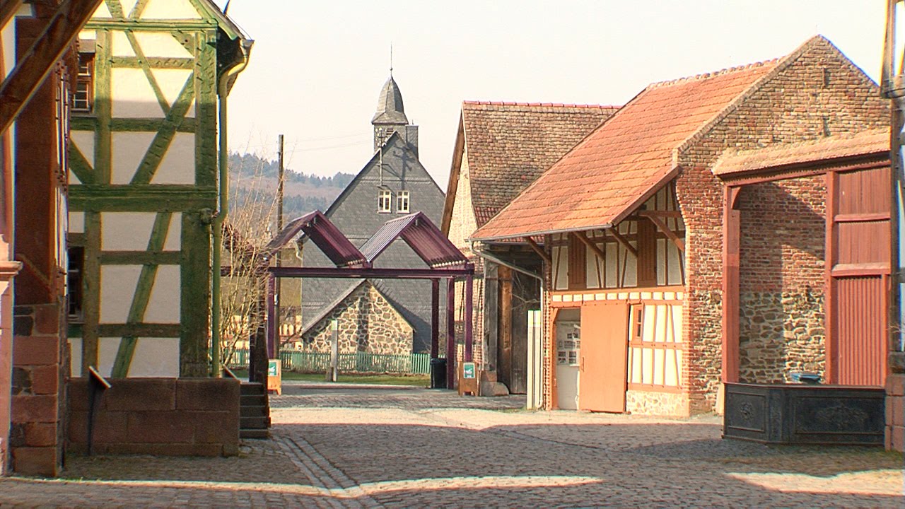 Freilichtmuseum Hessenpark stellt Attraktionen der Saison 2016 vor