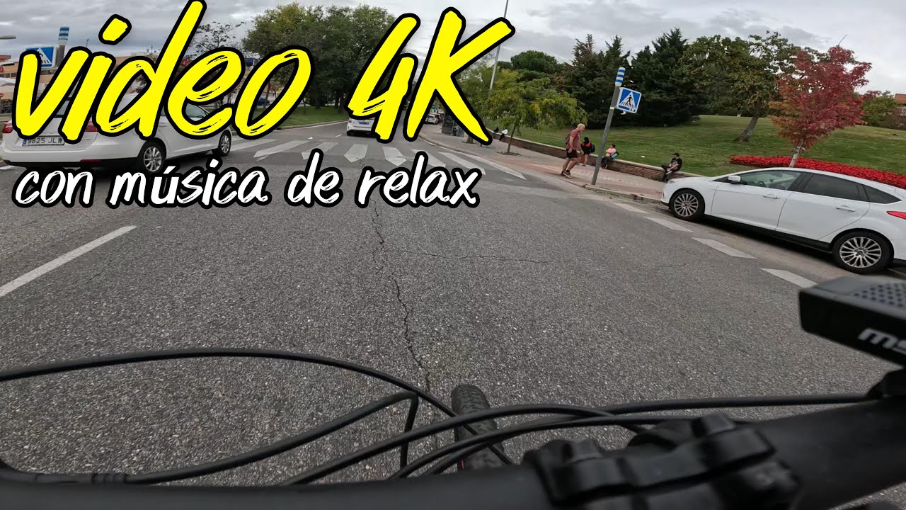 🚴🍂🌤️ Descubre la paz entre árboles de color otoño en Madrid