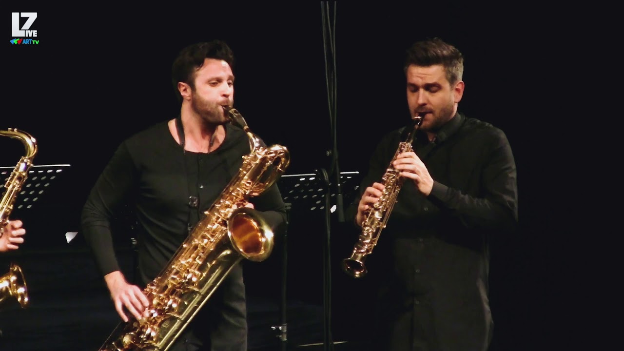 BERNSTEIN Symphonic Dances from West Side Story  I  SIGNUM saxophone quartet