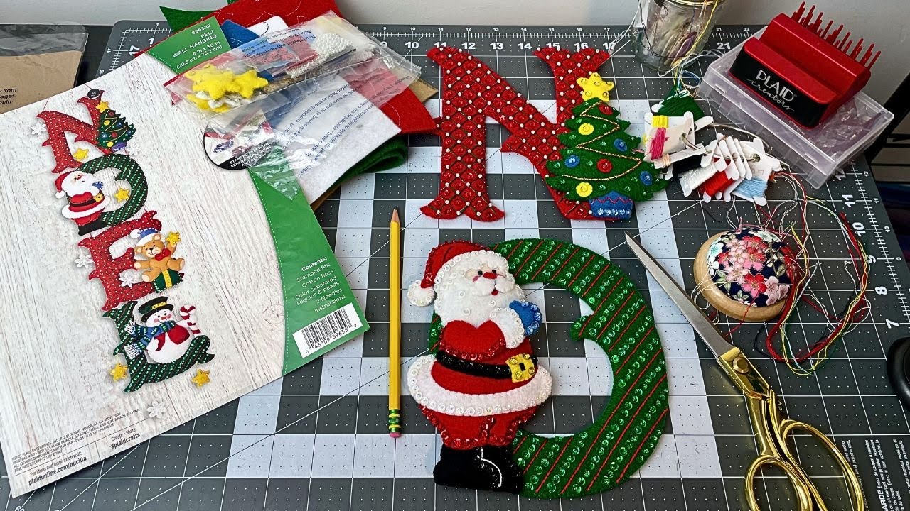Noel Wall Hanging Part 2