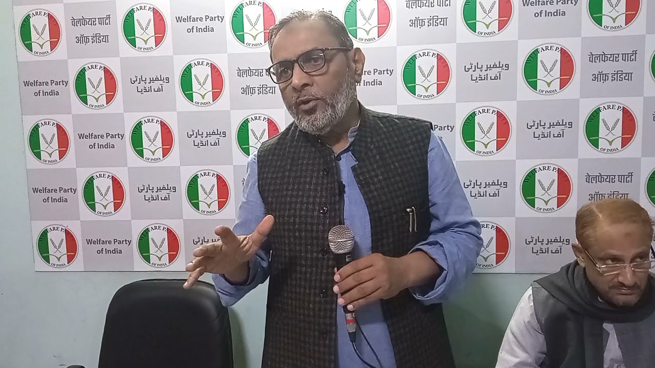 Dr SQR Ilyas, delivers speech in Central Training School of Welfare Party. WPI Concept & Ideology