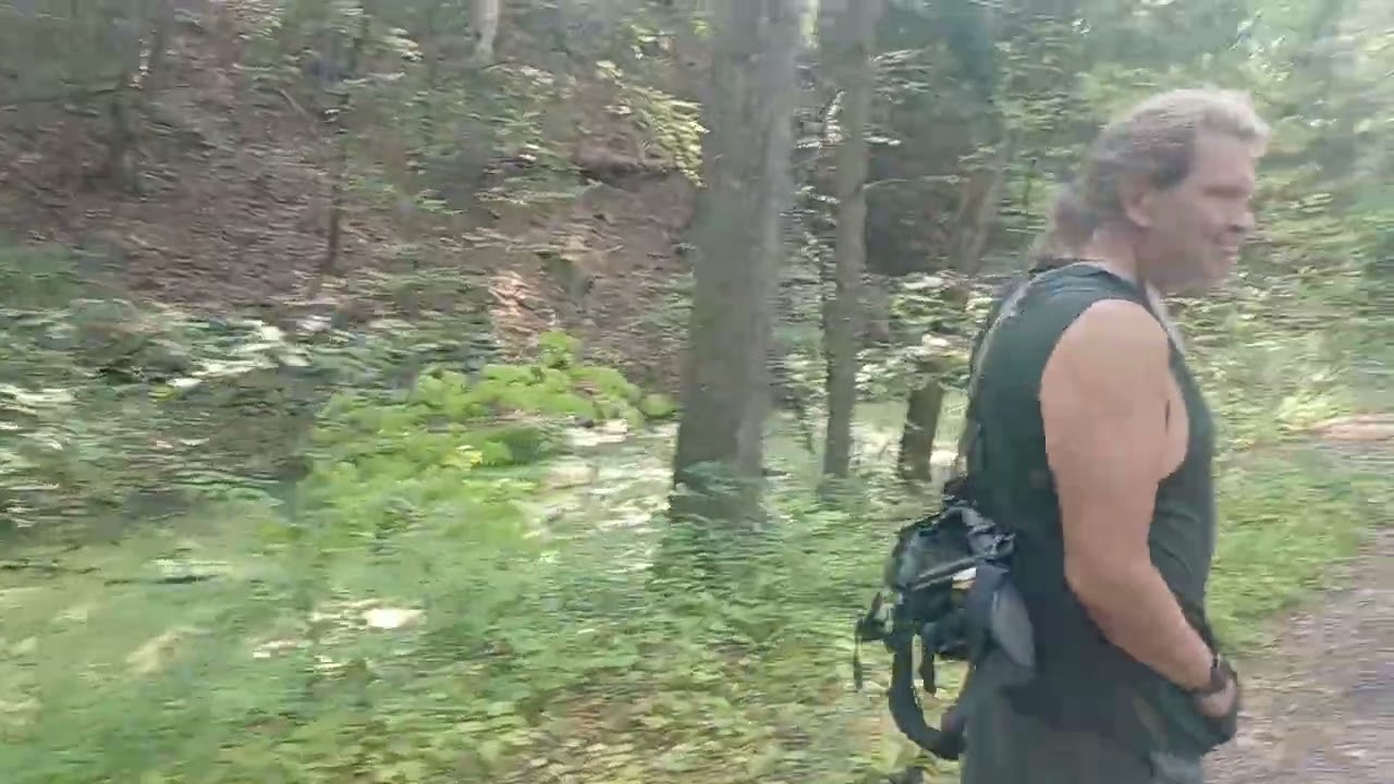 Hiking Delaware and Hudson Canal at Sparrow Bush NY