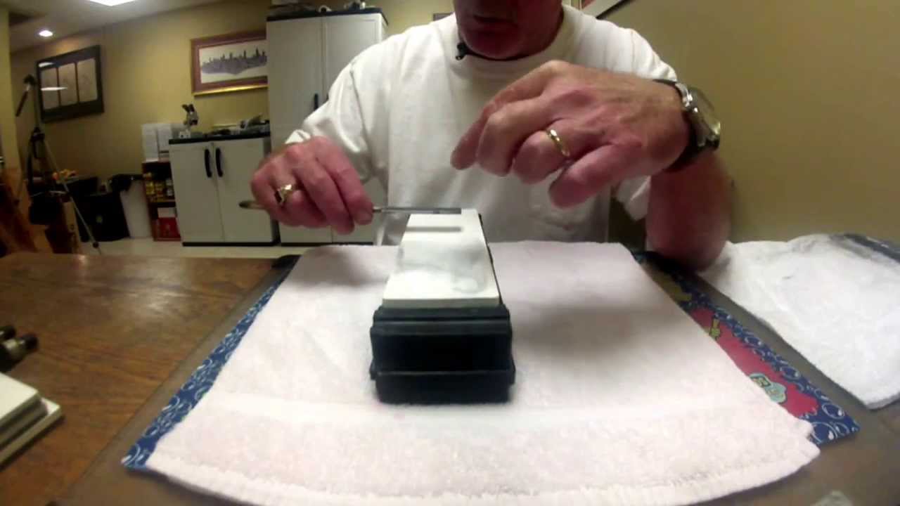Straight Razor Honing-Bevel Setting on Shapton Glass 1K Stone