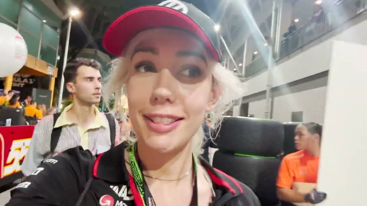 I went to Singapore F1 & the food was... insane (VLOG ft. my dad 😌)