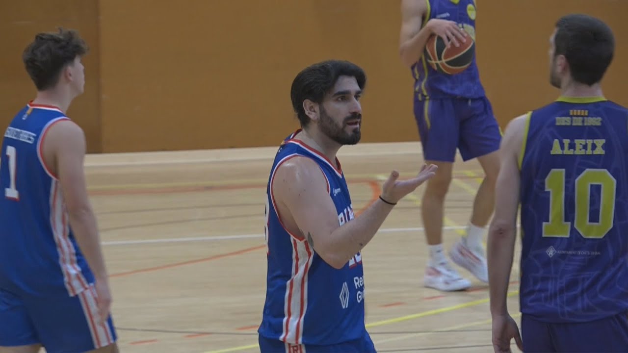 Al Bàsquet Ribes se li acumulen els obstacles i no pot amb el Castellbisbal