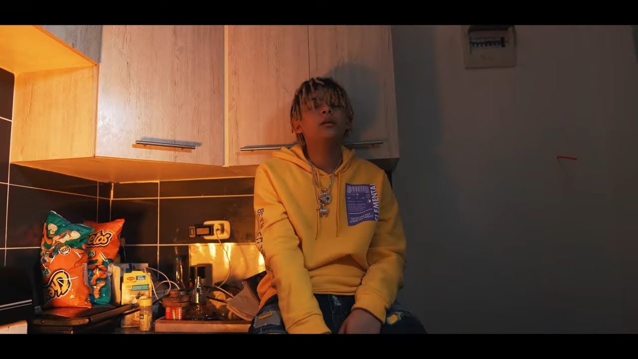 Orwell - With me (Video Oficial)