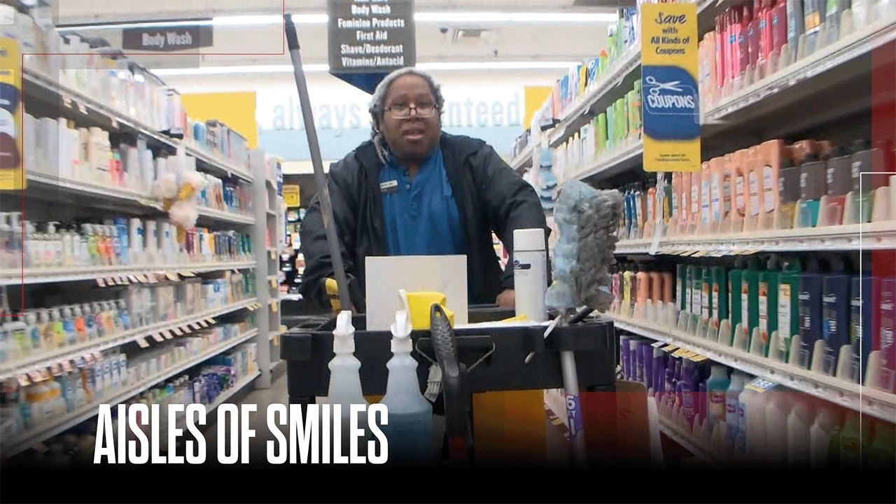 Employee Marks 30 Years On the Job at Virginia Grocery Store
