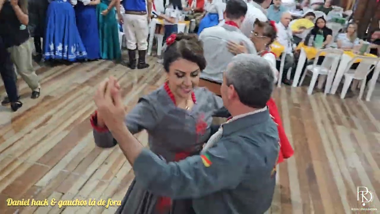 VANERANDO C/ OS INSTRUTORES CAIO & LUCIANE NO 35CTG  13/12 FORMATURA FANDANGO ESTAMPA GAUCHA 