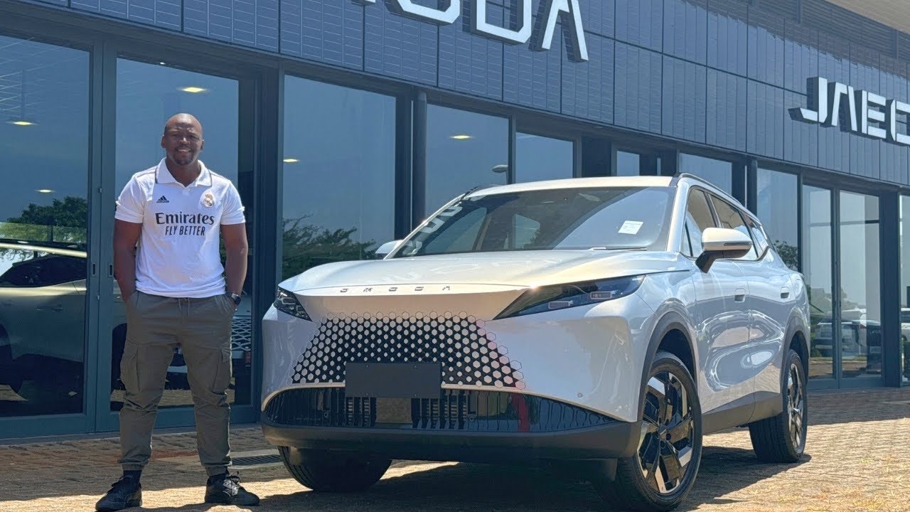 New 2025 Omoda C7 Review. Top 8 Things You Must Know.