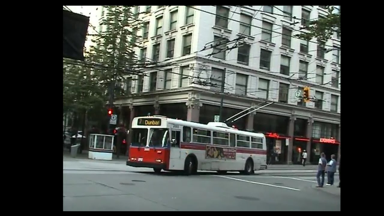 Trolleybuses in Vancouver - Flyer E901 and E902