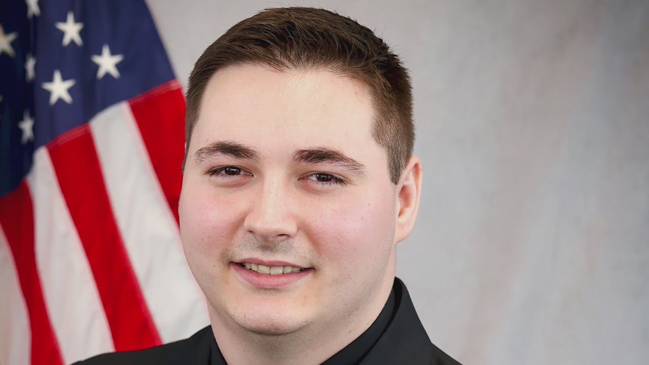 Paramedic dies unexpectedly on duty in St. Peters