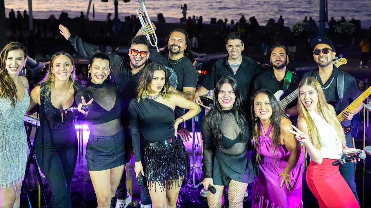 #DivasDeOro: &iexcl;D&iacute;a de reinas! 👑  Faloon Larraguibel, Betsy Camino y Karla Melo y Los Mel&oacute;manos💃