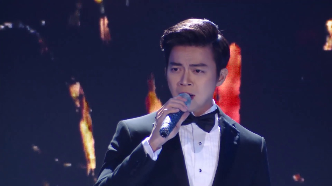 Chiều Một Mình Qua Phố - Lân Nhã | Liveshow Chẳng Phải Tình Cờ