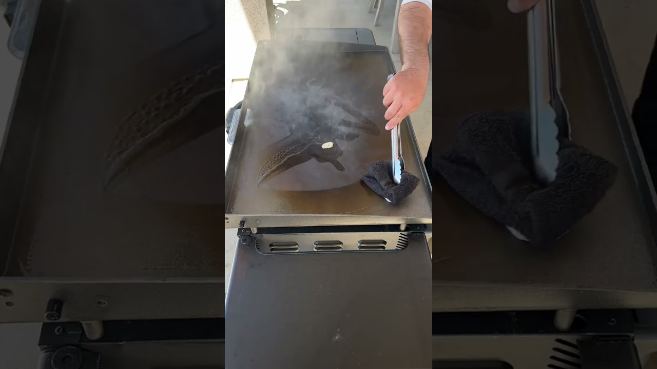 How to season griddle 🙌🏻 como curar su Plancha !!