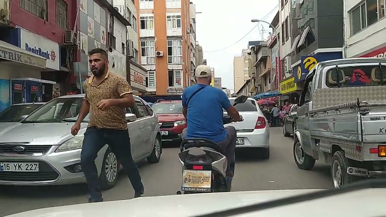 Saydam Caddesi, Küçük Saat