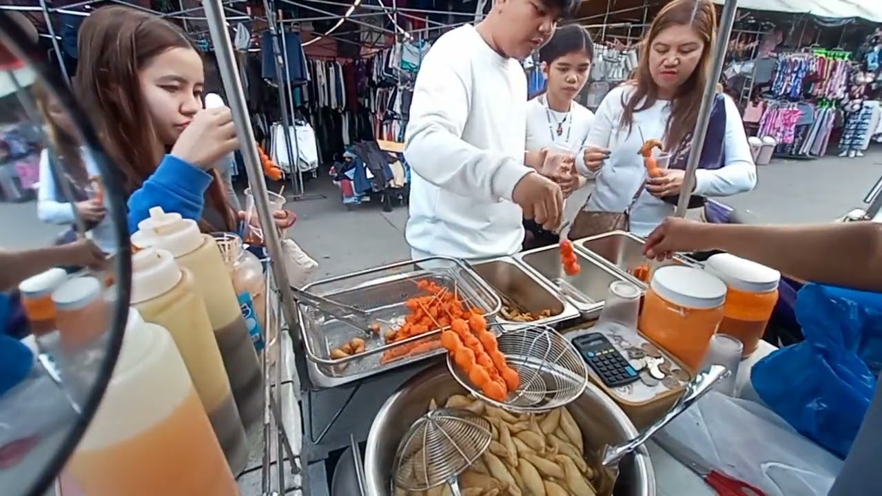 Family banding nila street food sa Dolores Quezon...