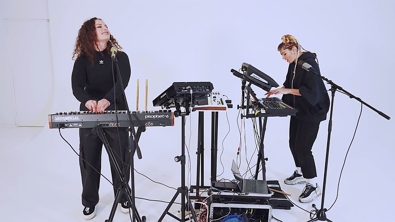 1111 x BIIANCO - Against The Wall (Official Live Video)