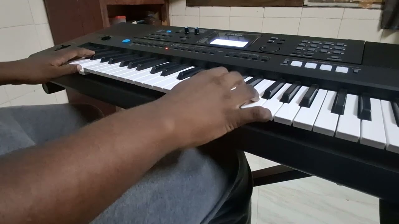 Parisuthare engal yesu deva song  cover in yamaha psr-e473 keyboard